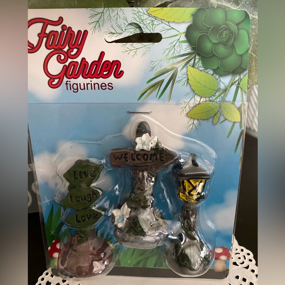 🆕🧚🏻‍♀️ DISCONTINUED FAIRY GARDEN “LIVE , LAUGH , LOVE & WELCOME” FIGURINES!